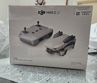 Dron DJI Mini 2 SE FMC