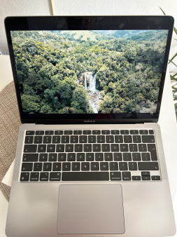 Macbook Air M1 sa garancijom