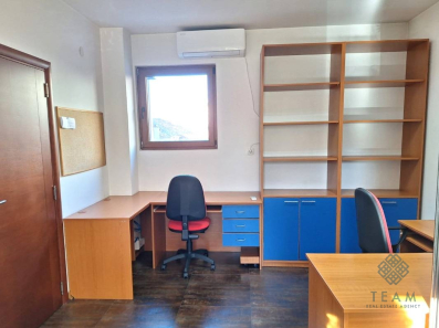 Kotor, Stari grad, poslovni prostor 39m²