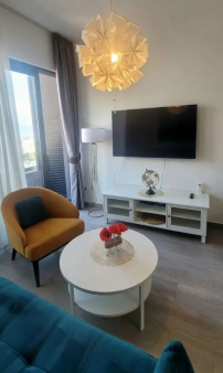 Studio apartman sa pogledom na more u naselju Gospostina, Budva (IZDAVANJE NA DUZI PERIOD)