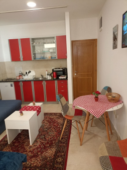 Studio apartman u Budvi (Izdavanje na duzi period)