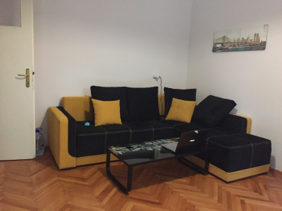 Jednosoban stan, 50m2, Centar, Tivat, Izdavanje