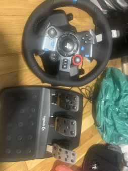  Logitech G29 Driving Force Raicing Wheel