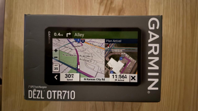 GARMIN 7 Inch Truck Navigator