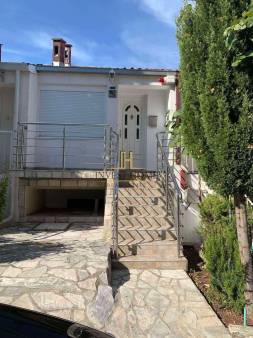 Kuca, 34m2, Krasici, Tivat, Prodaja