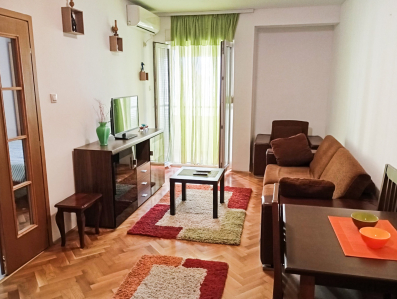 Jednosoban stan, 40m2, Blok 6, Podgorica, Izdavanje