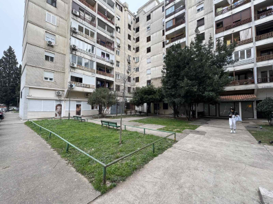 Poslovni prostor, 50m2, Lepa Kata, Podgorica, Izdavanje