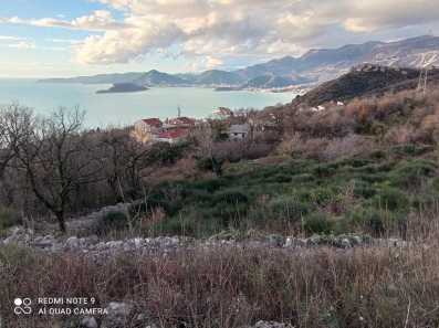 Prodajem Građevinsko Zemljište,Blizikuce-Budva