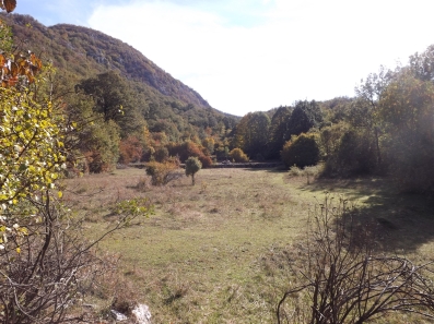 Prodajem Zemljište, Krugovi - Danilovgrad