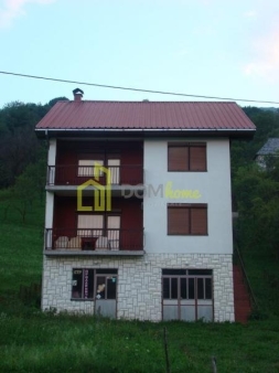 Kuca 210m2, Mojkovac