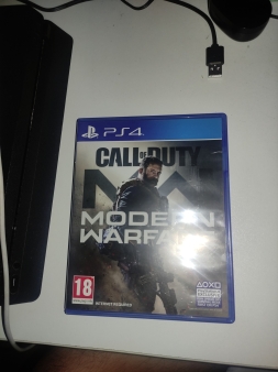 Prodajem COD Modern Warfare 