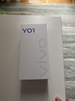 Za prodaju telefon Vivo YO1