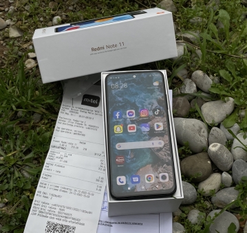 Za prodaju telefon Xiaomi Redmi Note 11 64GB