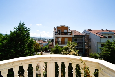Trosoban stan 140m2, Gorica C - Podgorica
