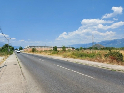Za prodaju industrijsko-građevinsko zemljište 6570m2, Velje Brdo, Podgorica