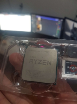 Procesor Ryzen 7 2700X