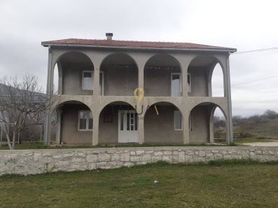 Prodaje se kuća 152m2 + 500m2, Brezovik, Nikšić | ID: ML 640