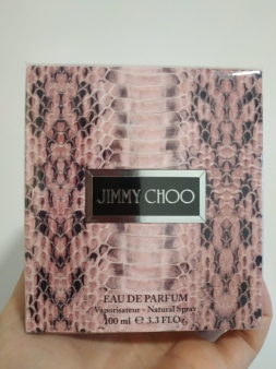 Prodajem original Jimmy Choo parfem od 100ml!