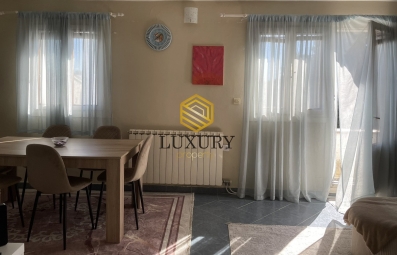 Prodaje se dvosoban stan u Podgorici, Preko Morace