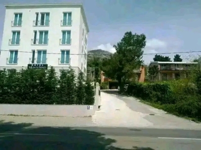 IZDAJEM. APARTMANE