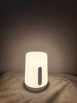 Prodaje se lampa Xiaomi Mi Smart Bedside
