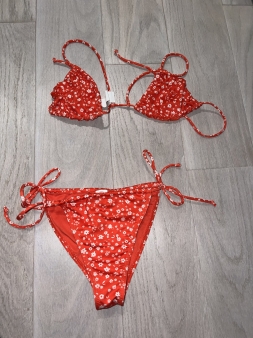 Bershka bikini S NOVO