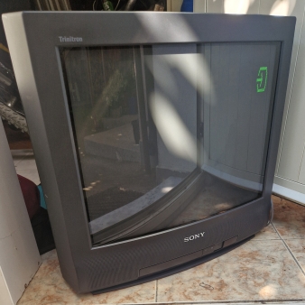 Televizor Sony Trinitron KV-21M1D