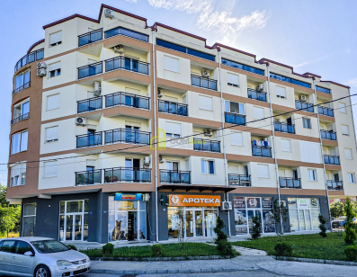 Poslovni prostor 150m2, Zabjelo - Ljubović