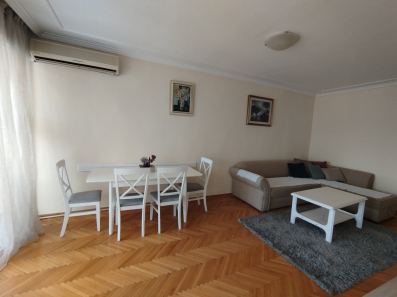 Dvosoban stan 65m2, Centar, Podgorica, Izdavanje