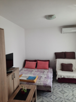 Garsonjera 28m2, Centar, Budva, Izdavanje