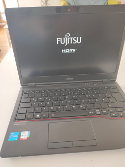 Ultrabook Fujitsu 7311