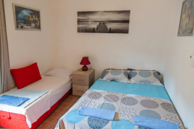 Iznajmljujem apartman u Budvi