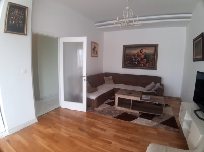 Dvosoban stan, 88m2, Stara Varoš, Podgorica, Izdavanje