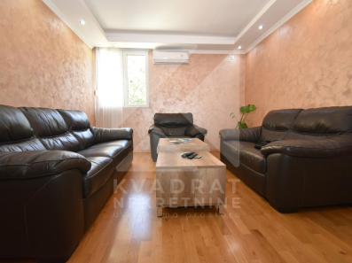 Prodaja, Dvosoban stan, Podgorica, Blok 5, 60m2