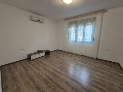 Dvosoban stan, 70m2, Novo naselje, Kruševac, Izdavanje