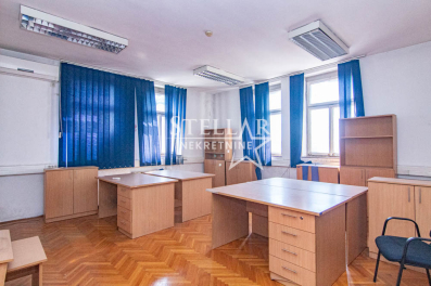 Poslovni prostor 172m2, Centar  Izdavanje