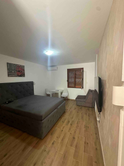 Studio za izdavanje u Budvi - 30 m² na godinu dana