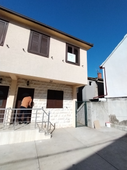 Kuca, 80m2, Stara Varos, Podgorica, Izdavanje