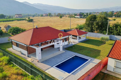 Prodaje se kuća 200m2, Donji Kokoti | ID: ML 1108