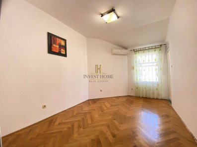 Dvosoban duplex stan, 65m2, Blok 9, Podgorica, Prodaja