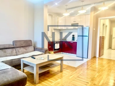 Najam/Izdavanje | Dvosoban stan | 78m2 | Podgorica, Drač