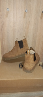 Cizme UGG 