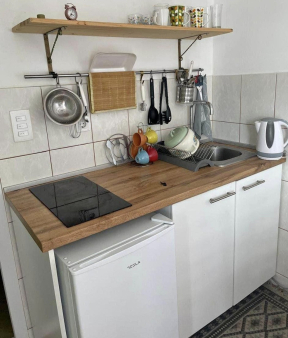 Apartmanske kuhinje