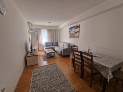 Jednosoban stan, 60m2, Budva, Izdavanje 