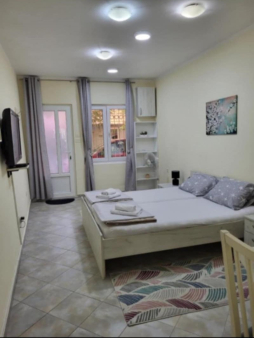 Studio apartman, 35m2, Centar, Cetinje,  Izdavanje