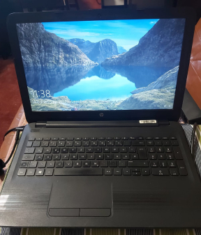 Laptop HP  2 x 2.9Ghz, SSD 512gb, 8gb Ram