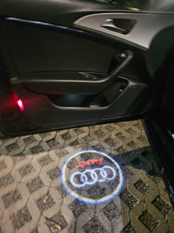 AUDI SVIJETLA ZA VRATA LOGO PROJEKTOR