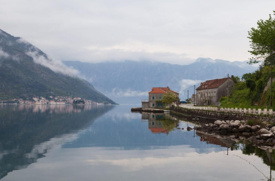 Prodaja zemljišta u Kostanjici, Kotor – 12.433 m² uz obalu, investicija za luksuznu izgradnju