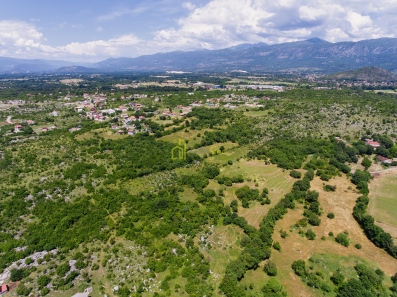 Urbanizovano zemljište 22958m2, Grbe