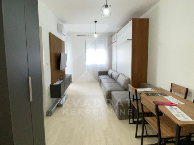 Prodaja, Jednosoban stan, Podgorica, 1 maj, 40m2